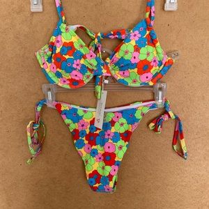 woman 2 piece bikini, new, size S